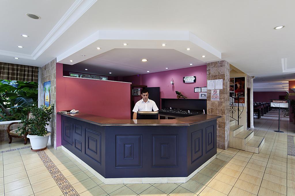 Larissa Garden Hotel Кемер Екстер'єр фото