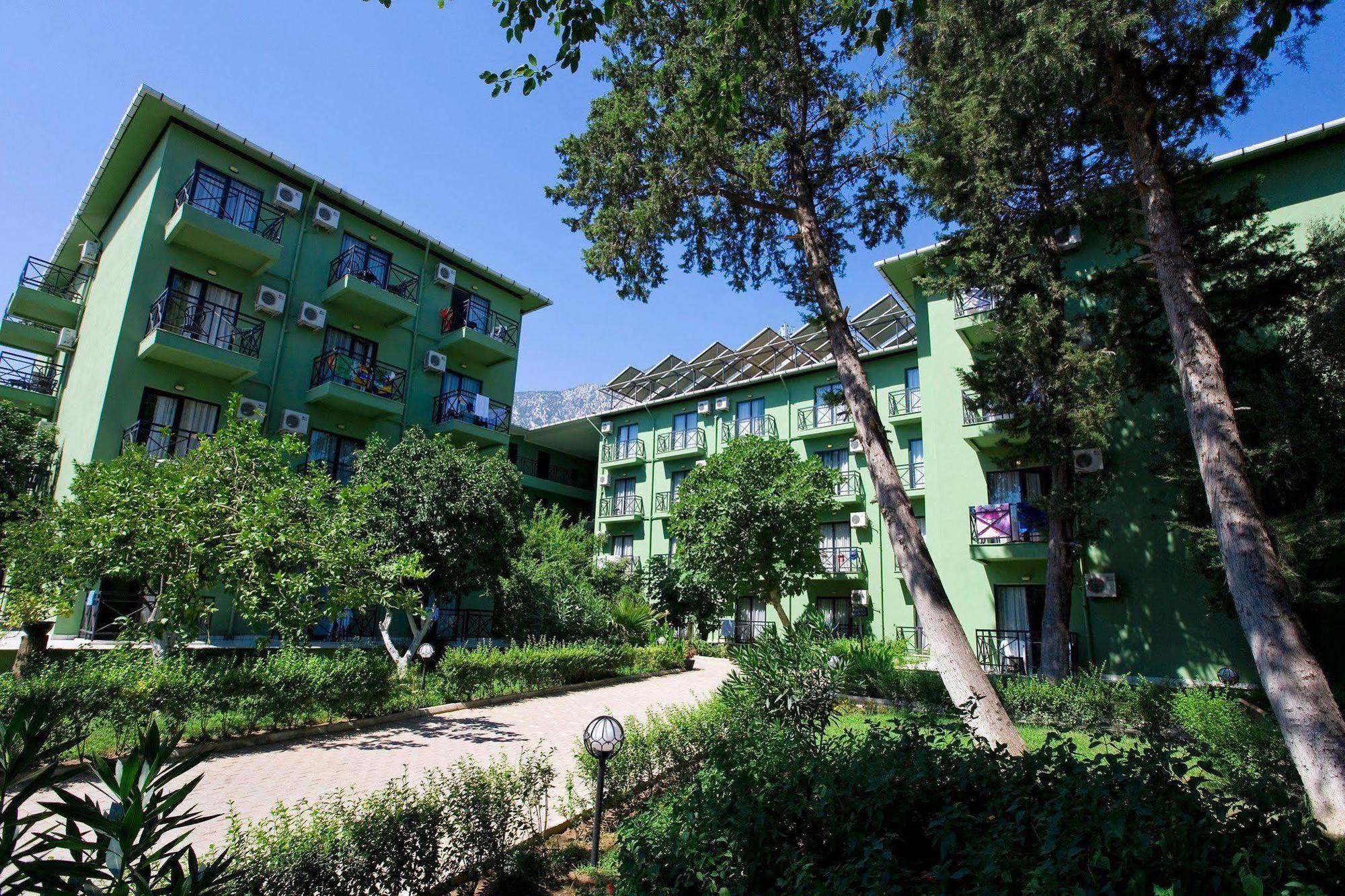 Larissa Garden Hotel Кемер Екстер'єр фото